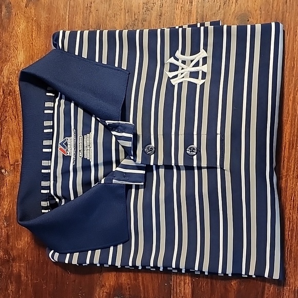 Majestic NY Yankees Cool Base Short Sleeve Polo - Picture 7 of 7
